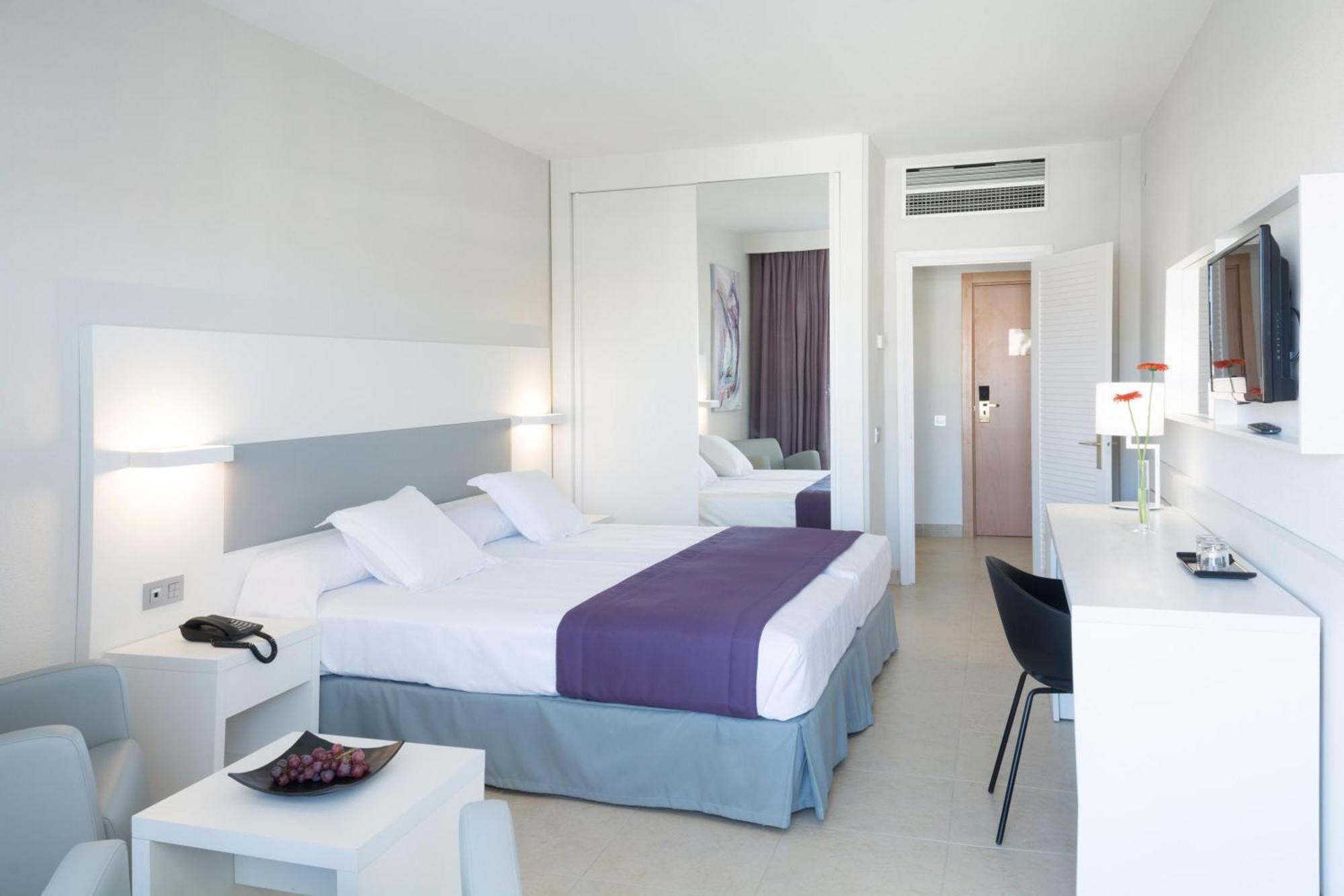 Standard Triple Room,1306648900:JPEG